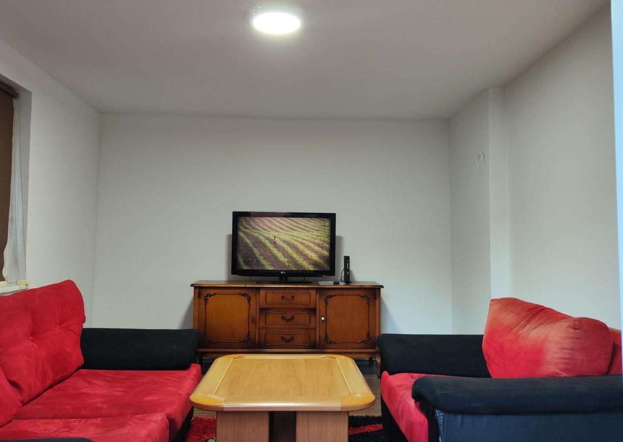 Saray Downtown Apartment Private Parking Free Wifi Sarajevo Exterior foto